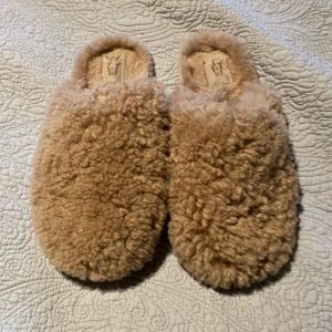 Ugg Maxi Curly Slipper